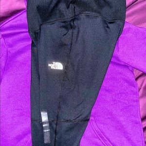 Northface leggings size Large and Northface hat Brand New